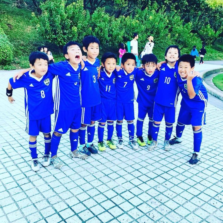 FC CREW サッカースクール